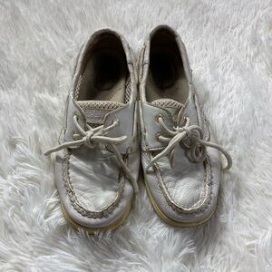 Women’s white sperry boat shoes